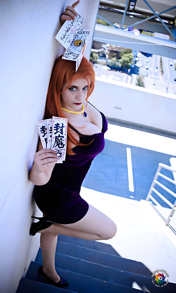 Reiko Mikami la cazafantasmas — cosplay by Alastor Cosplay