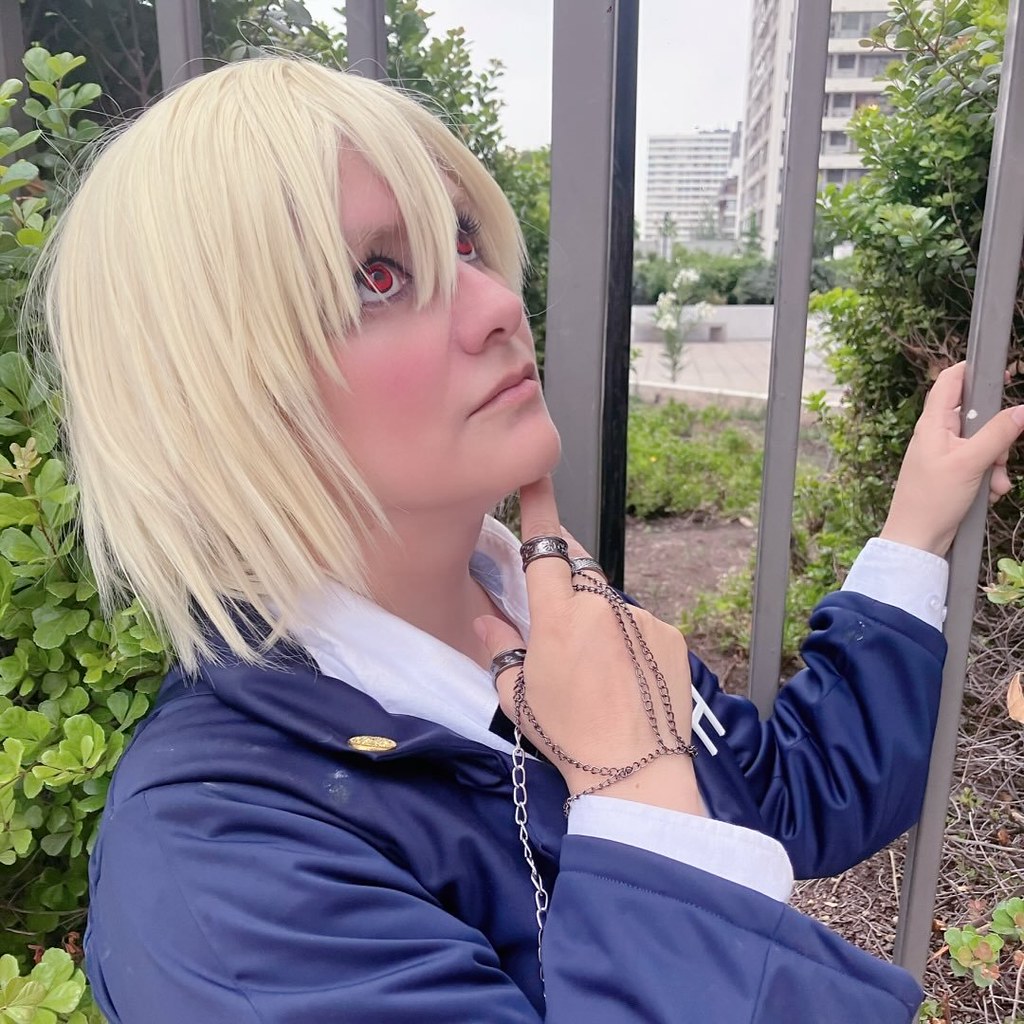 Kurapika detective — cosplay by Alastor Cosplay