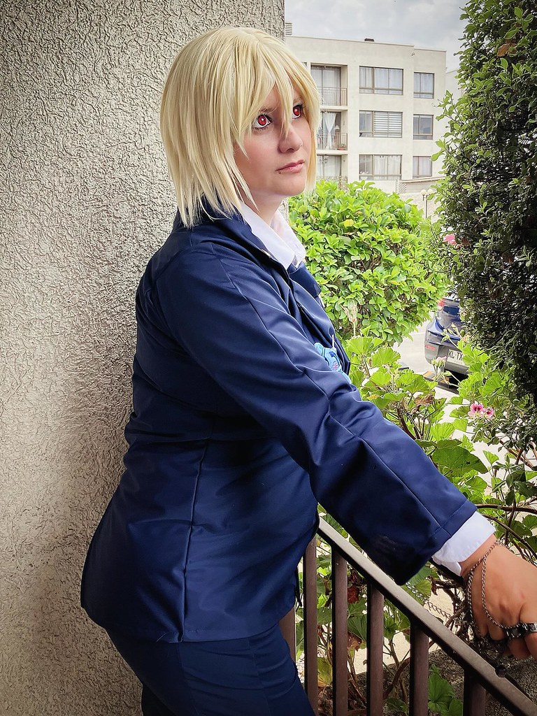 Kurapika detective — cosplay by Alastor Cosplay